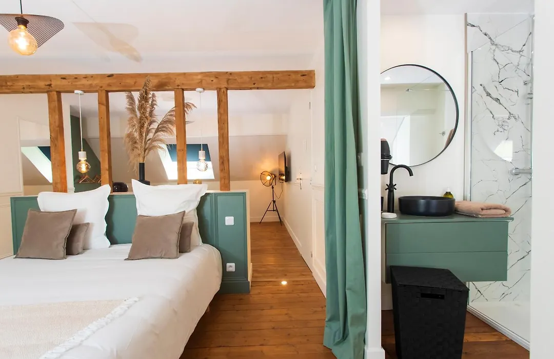 LAROZIERE Chambres d’hôtes-1