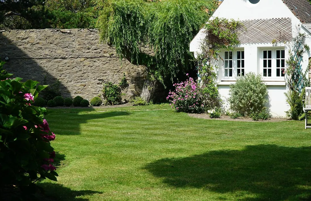 Villa Du Bonheur, Chambres D'Hotes-1